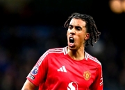 开云体育官网-阿贾克斯逼平埃因霍温，保持联赛领跑优势的简单介绍