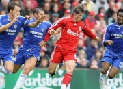 开云体育官方网站-莱万破茧，突尼斯狂潮—当个人英雄主义与团队风暴碰撞