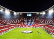 开云足球直播-红土霸权还是状态神话？从蒙特卡洛的碾压到ATP总决赛的悬念，梅德韦杰夫的火热能否重塑网坛秩序？