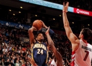 开云体育平台APP-包含猛龙横扫希腊男篮，乔治三分雨点燃全场的词条