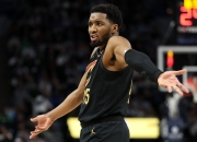 开云体育APP下载-76人爆冷日本男篮，加里纳利爆发神勇