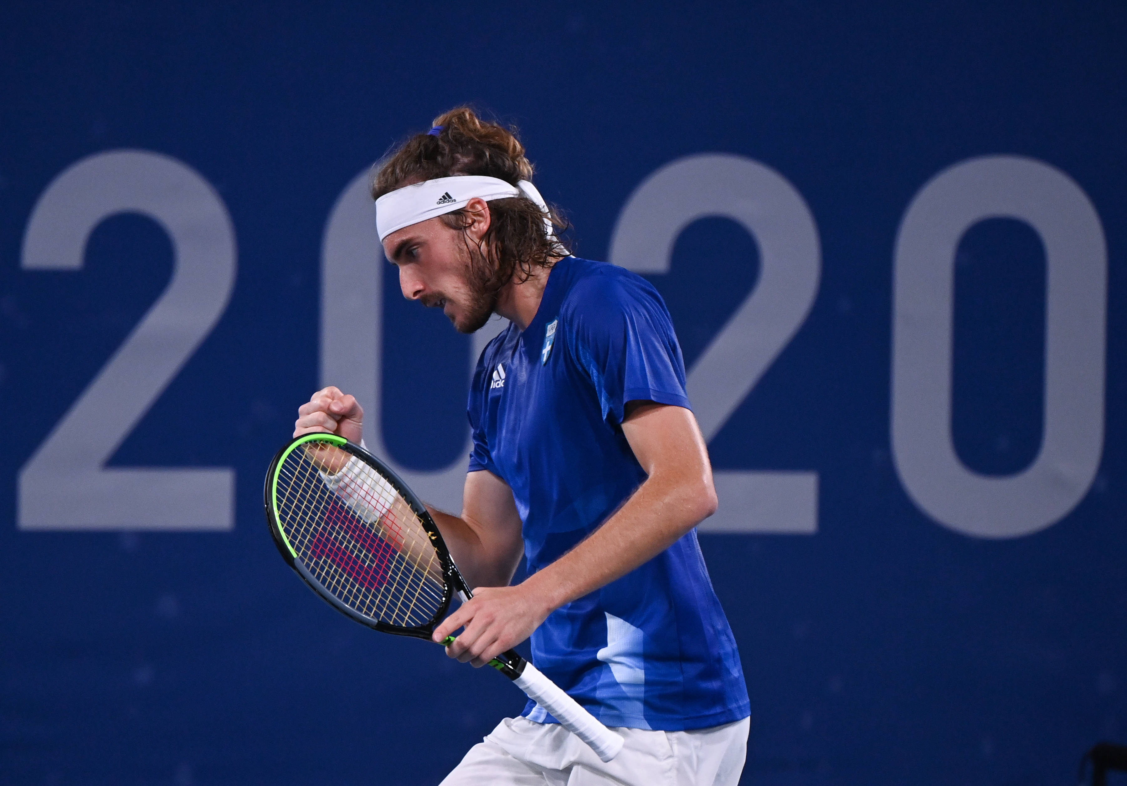 关于意大利网球队完胜欧洲网球队,西西帕斯惊艳世界的信息 关于意大利网球队完胜欧洲网球队,西西帕斯惊艳世界的信息