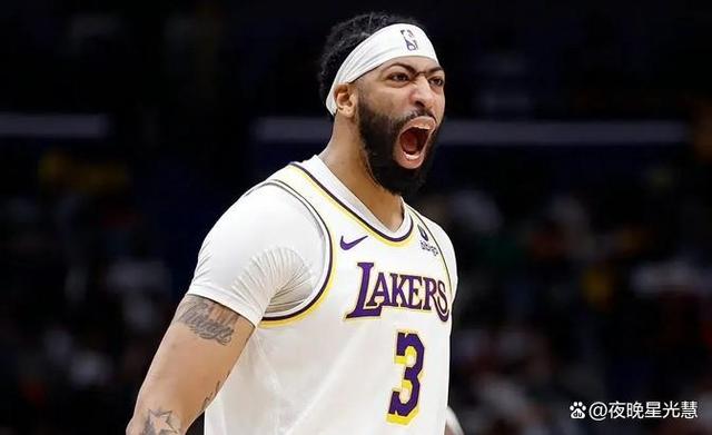 菲律宾男篮轻取国王，莫里斯三分雨点燃全场