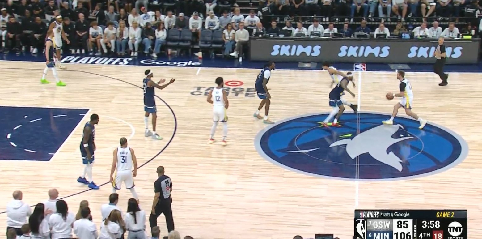 勇士B队爆冷勇士,戈贝尔高光表现 勇士B队爆冷勇士,戈贝尔高光表现