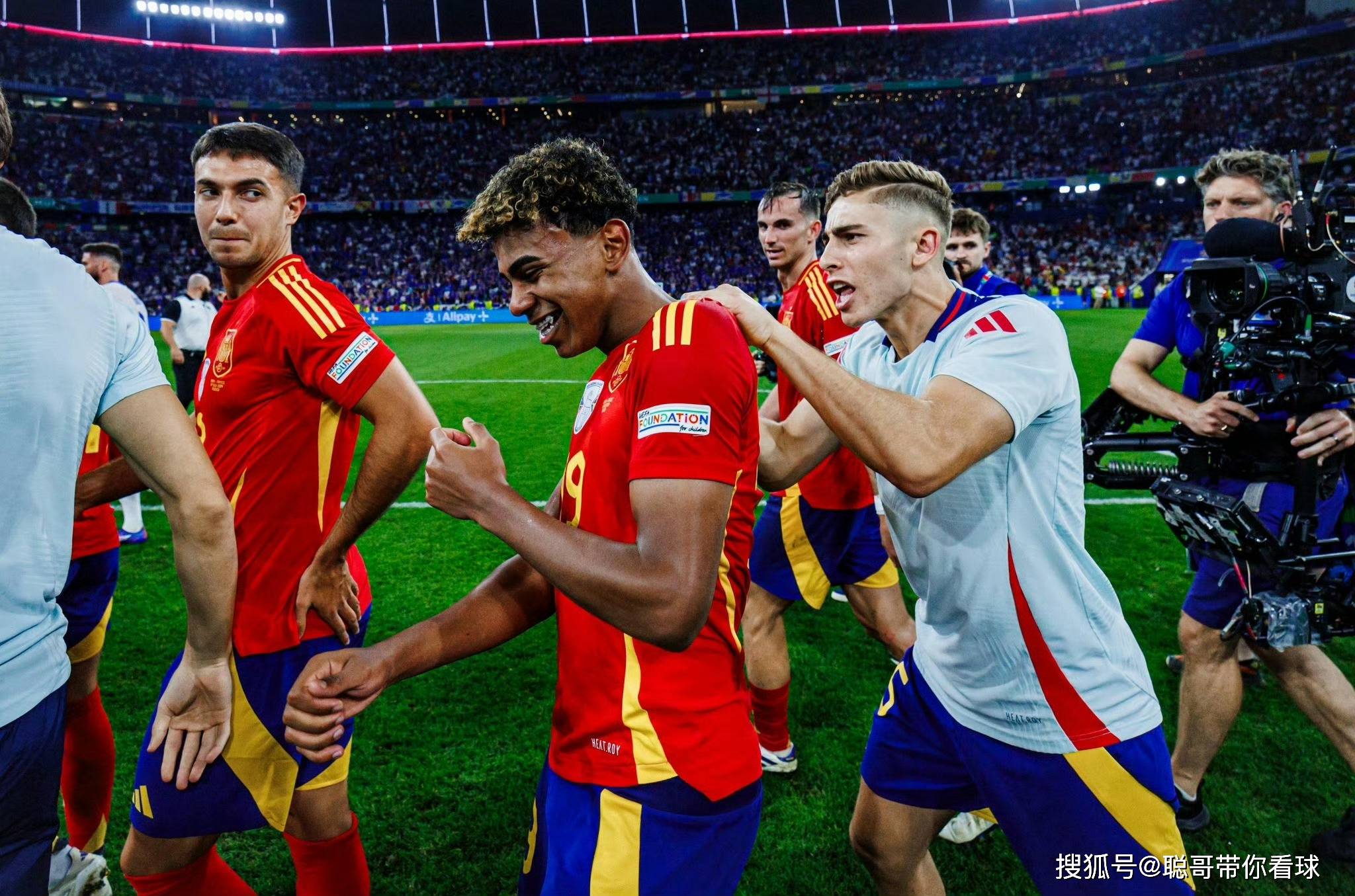 欧国联赛事连番大战,球队士气高涨!的简单介绍 欧国联赛事连番大战,球队士气高涨!的简单介绍