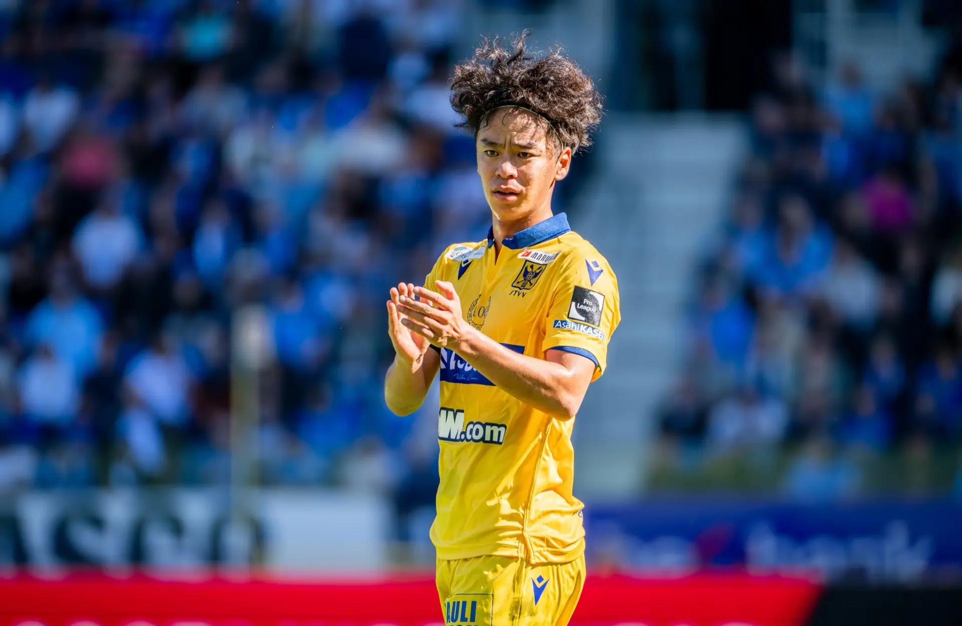 关于泰国球队在比赛中遭遇挫折的信息